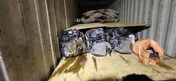 اللهم صل على محمد وآل محمد
تم وصول حاوية أدوات احتياطية كورلا محركات وكافة التفرعات وارد يابان جملة ومفرد 
العنوان بغداد الطالبية ساحة ٨٣
للإستفسار ***********
يوجد توصيل كافة المحافظات
