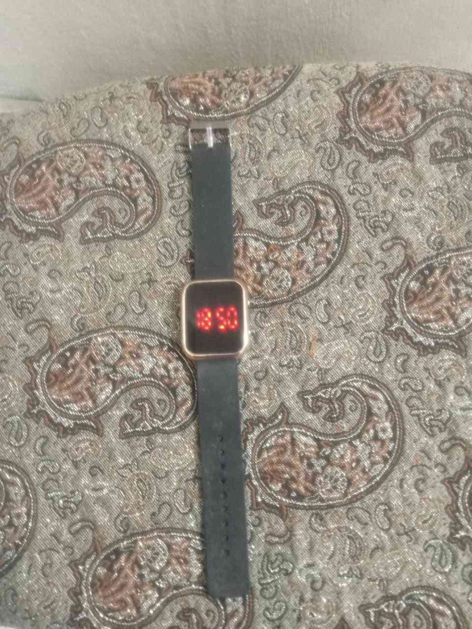 غراض البيع سعر مناسب


**إذا كنت صاحب هذا الإعلان وتريد حذفه لأي سبب، رجاءا أرسل رسالة إلى الدعم الفني**