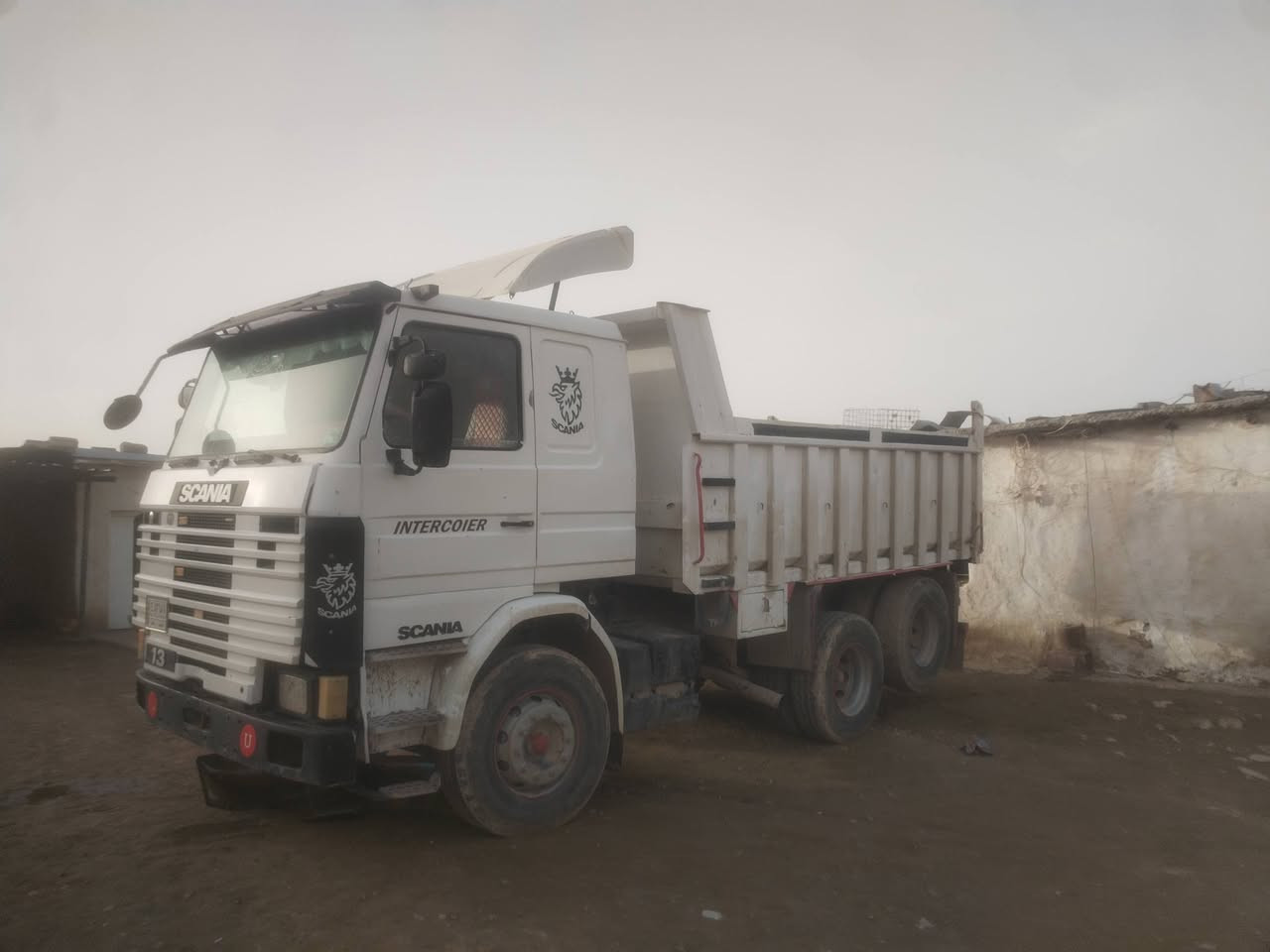 سكانيه 113مكينه 42صفر 6مكينه معمره جديد سنكل عضله تبريد شغال السعر 180وبيها مجال ***********
