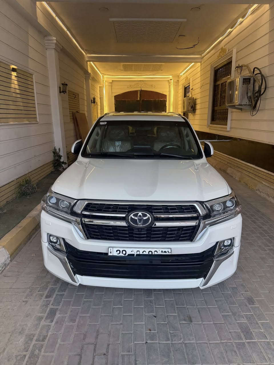 السلام عليكم ورحمة الله وبركاته
لاندكروز 2021 ساز باب اول 

مكفوله كفاله عامه من كلشي 

ماشيه ٩١ الف 

سياره كارتون 

معروفه مواصفات الساز

للاستفسار او الاتصال 

***********

او

***********

او 

***********  

لطفا السعر ع الخاص الشراي يتصل
