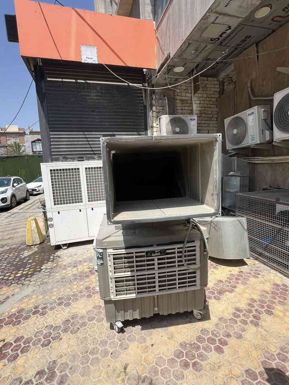 للبيع مبرده حجم كبير شركة العالمية  طمان شركة 10سنوات لسعر 850 مكاني شارع فلسطين ***********
