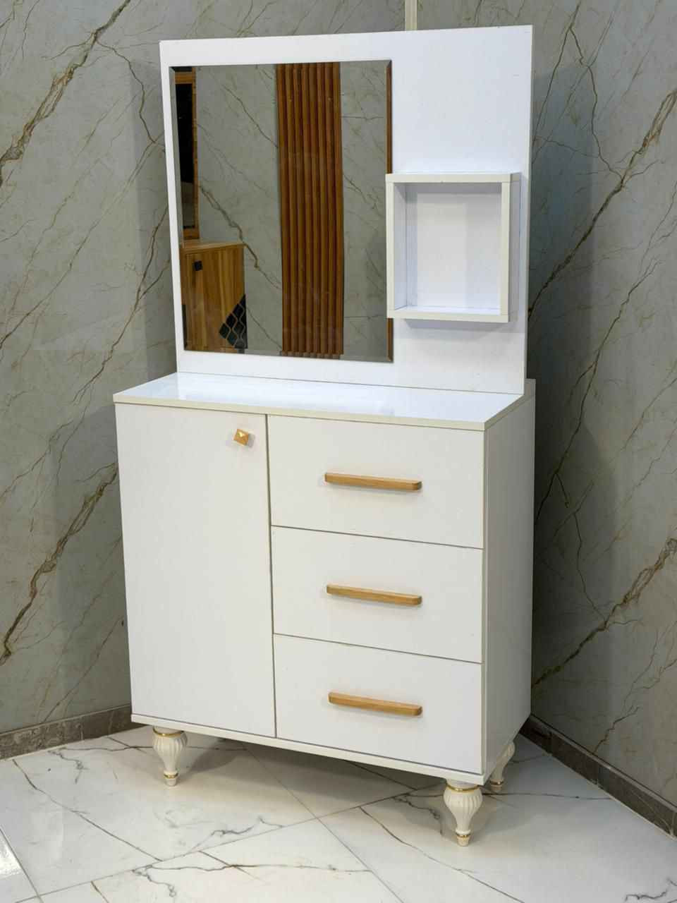 كنتور 2 باب السعر 185
كنتور 3 باب السعر 230
كنتور 4 باب السعر 295 
ميز تواليت السعر 130 بغداد, العراق


**إذا كنت صاحب هذا الإعلان وتريد حذفه لأي سبب، رجاءا أرسل رسالة إلى الدعم الفني**