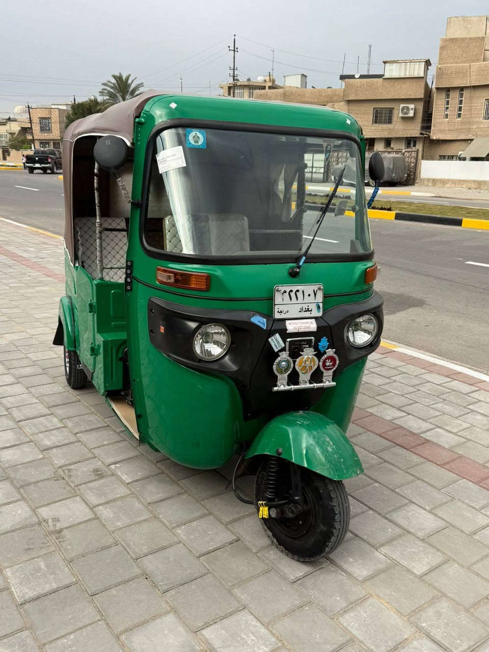 السلام عليكم
تكتك للبيع موديل 2022 شهر8 رقم بغداد

مكفوله كفاله عامه من صبغ وضربه. مكينه  كفاله التكتك بسمي مكان التكتك بغداد الراسه مال العبيدي
السعر 9.500مليون 
الهاتف ***********
