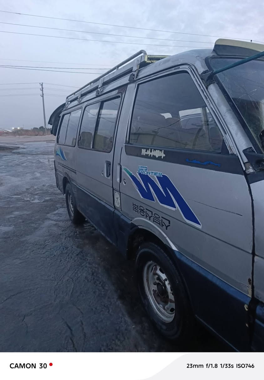 كيا بستا موديل ٩٥سنويه باسمي تسقط٢٨كير محرك اكسن مكفولات شواصي نظيفات ماعدا بجهه العبري معمرالسعر٣٥وبيه مجال مصفره هيئه ومروروبيه باج حي العامل كربلاء للاتصال ***********
