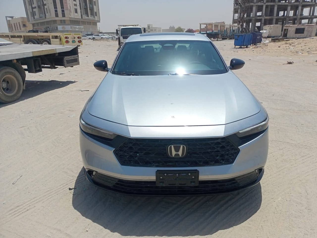 السلام عليكم  هوندا اكورد موديل 2024 سبورت L  سياره ماشيه ١٦ ميل سياره اربيل تترقم للتواصل على رقم ***********
