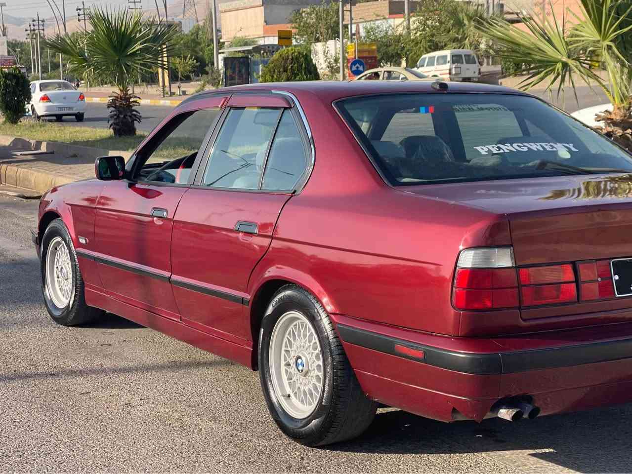سەرەتا بەناوی خودا❤️❤️
BMW 1994 
ئاڕم پلاستیك سلێمانی ئاڕموئەوەلیاتو خرامە بەشەرتت
سعری(59)گەڵا
مەكینەكەپسس گێڕ تۆماتیك 
گێڕو مەكینە بەشەرتی فیتەر 
تەبرید بەشەرت لەسەر سویچ
گەرمی بەشەرتت 
كارەبای كامل بەشەرت دوگمەیەك نیە لەگیانی ئیشنەكا
تەقەو ڕەقەی بەشەرتت 
دەعمو لێدراوی بەشەرتت 
قرچیشی نیە چەكوشێك بەگیانیەوە نیە 
موسو بڕاوە بەشەرتتت
قەپات مواسەفاتە بەس سڵایت نیە  . سەیارەكە كامل پەمپ كراوەتەوە بەس بۆجوانی 
داشبوڵو بەرە دەرگای لۆك ماوەتەوە . سەیارەكە لەدەرەوەو 
لە ناوەوە بەس ماشەڵای دەوێتت 
بۆ مەسرەف نامە مەنێرە مەسرەفی هیچ تیانیە 
قیستو قەرزو ئاڵوگۆڕم. نیە 
سەیارەكە لەسلێمانیە 
ژم ;*********** فایبەری لەسەرە السليمانية, العراق

