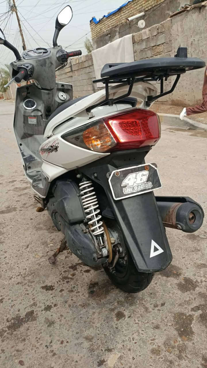 السلام عليكم دراجه سكنس فحل نوزل خطين دراجه شلعه معدل مكينه مكفوله برغي ما مفتوح بيهاي جيب فيتر وياك تعال افحص مكان بغداد جسر ديالى سعر مليون وبيها مجال) *********** بي واتساب
