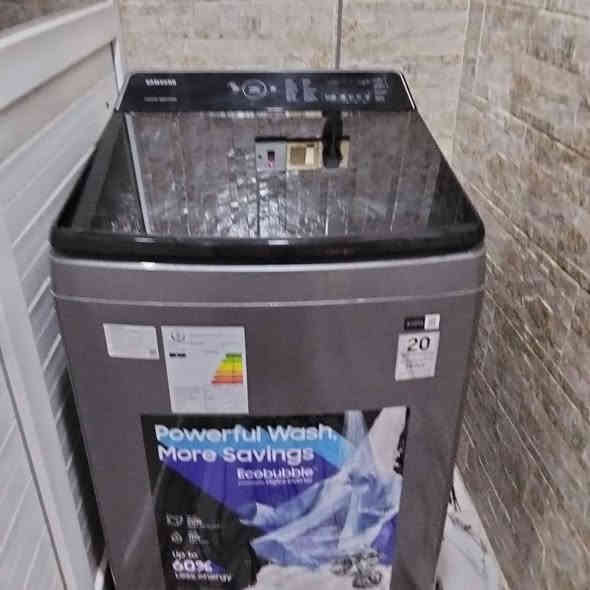 السلام عليكم ورحمه الله وبركاته
غسالة سامسونگ جدا نظيفة استعمال  قليل سعر ٤٥٠ بيها مجال مكان بابل ***********
