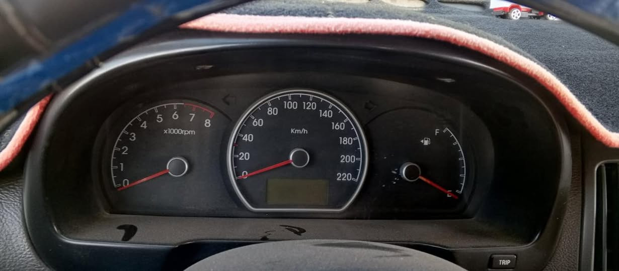 السلام عليكم 
من رخصه صاحب الكروب 
افانتي2009 خليجي 
السياره مكفوله كفاله عامه بيها بارد فقط
رقم صاحب السياره ‭0781 770 6934‬
مكان السياره صلاح الدين قضاء بلد
