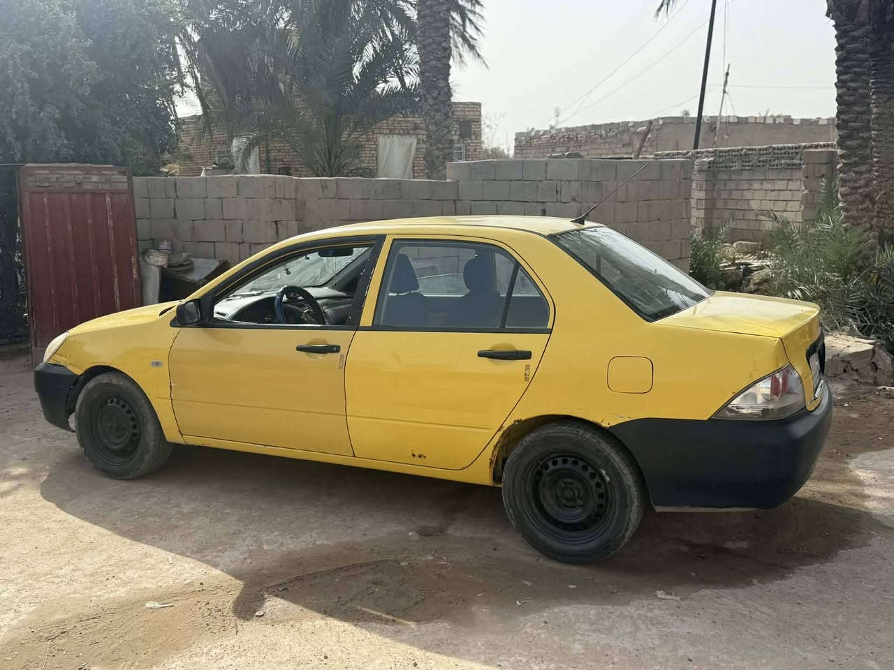 سلام عليكم
لانسر موديل 2010
بيه باب مبدل وملاحظات بسيطة 
مكاني ديوانية دغارة 
رقم قادسية 
سيارة جاهزة للبيع او مراوس 
سعر 60 وبيها مجال 
***********
