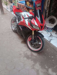 هوندا ريس • هوندا 600 RR • موتوسيكل هوندا • ريس 2012 • دراجة نارية ريس...