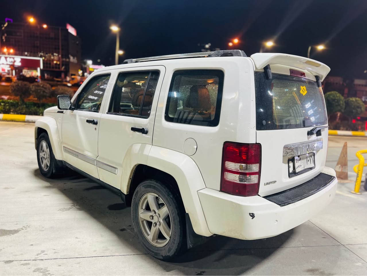 سعري 54$ مه عامه له  ***********
جيب ليبرتي موديل 2010 اوتوماتيك ده بل اكسل سلايد فول مواسه فات خليجي ناوزه رد نوقساني هيچ نيه به شه رتي گيرو مه كينه و اكسل ته قه و ره قه ي به شه رت ره قه م به غداد سنه وي اوليات به شه رت مالي دوسته كاره باي كامل مه زبوت ده بل اكسل به شه رت ده عمو ليدراوي نيه نيو پارچه ي سبوخه له سليمانيم سعري 54$مه عامه له السليمانية, العراق
