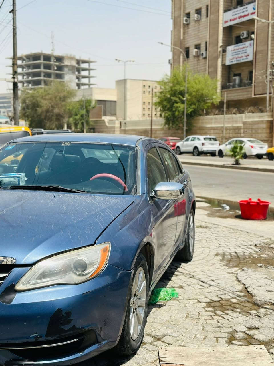 C200 بيع او مراوس بحدث 
تبريد كير محرك كفاله 
فتحه سقف 
مكينه 4
تحكمات جهتين 
مثبت سرعه 
خزن مموري
السياره مصبوغه جماليه اثر جراد جاهزه للخير.   عنوان السياره بلديات 
***********
