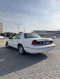 كراون فكتوريا • رقم انكليزي • ما بيه حادث