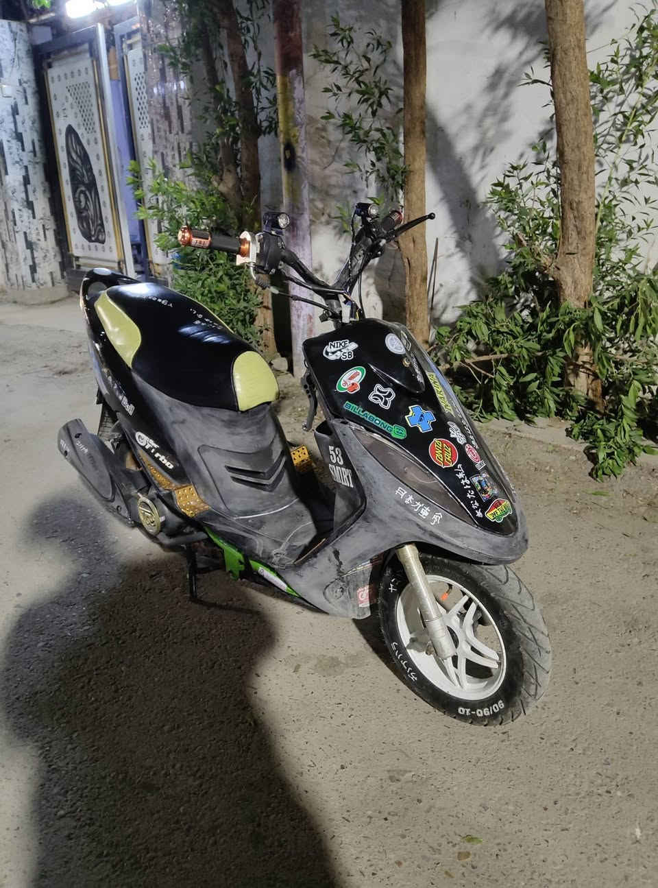 ماكس عدله بوشه 49 مكينه نضيفه نكره صامته كدامكم بالفيديو
شباب التزويد كدامكم ، و دشبول كامل موجود عدأ العداد 

تجي تفحصه اذا مو نفس الحجي الحاجي تاخذه بلاش ، وهاي الملاح كدامكم تشهد 

السعر ب 575 وبيه مجال بسيط
استفسار بس عل واتساب غيره ماجاوب ***********
