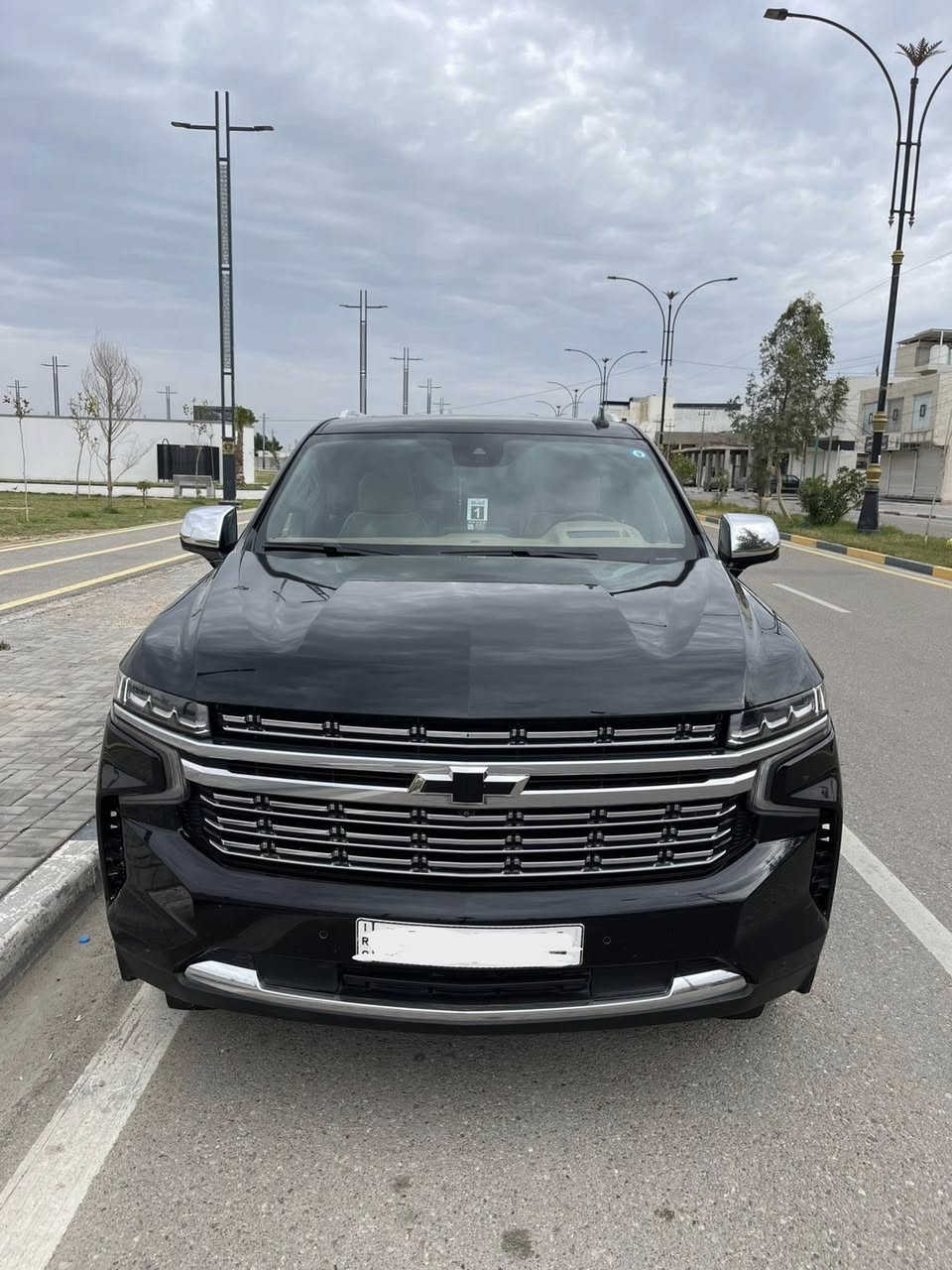 تاهو 2022 بريمير وكالة المنصور
السيارة كلش جديدة وكفالة عامه من كلشي 
مغلفه ppf وهيه زيرو

رقم بغداد مشروع وطني تحويل مباشر 

ماشية 82 الف / كم 

السيارة معروفه مواصفاتها وسعرها مناسب 

السعر : 490 وبيها مجال بسيط للشراي 

مكان السيارة : البصرة 

للأستفسار : ***********
