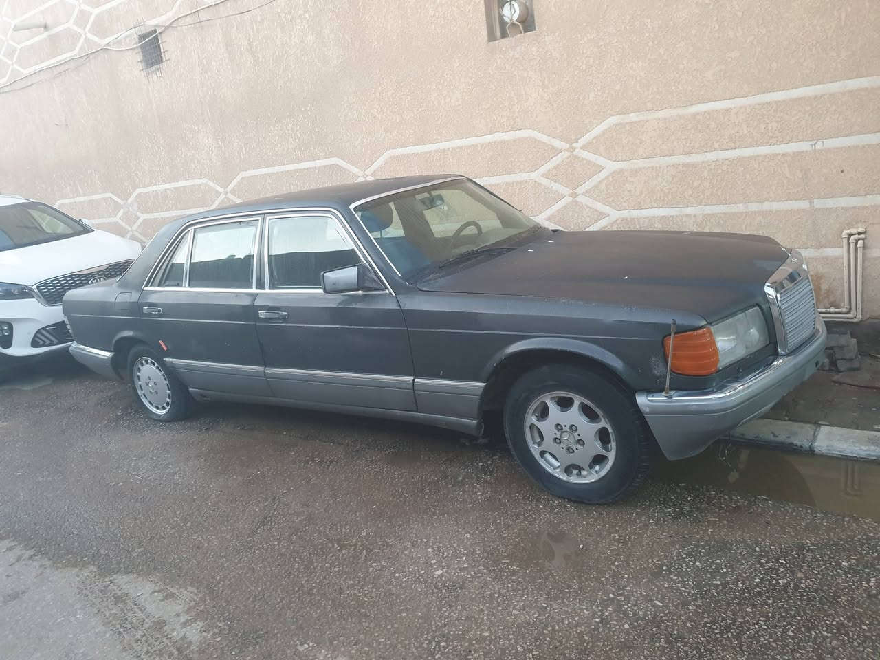 السلام عليكم
560 باب طويل مصفحة موديل 90 ادوات ادوات ادوات للبيع
سياره متروكه حاليا يحتاج تنضيف عنكبوت حتى تشتغل كهربائيات كلها جاهزه داخلها جديد ماشيه 74الف حقيقي السياره بيها رقم فحص مؤقت بصره لاعليها غرامات ولا اشاره حجز راعيها ماندله لذالك ابيع ادوات 
مكان نجف
السعر 35$
***********
