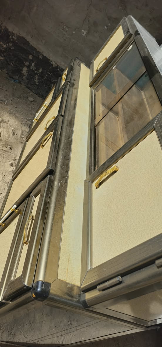 نبدل كاونتركم القديم مع كاونتر مستخدم أو جديد من عدنا
كاونتر مستخدم نظيف جدا بدون سنك 
 قياس مترين ارضي ومعلق
سعره ١٦٠ الف
مكانه كربلاء حي النضال قرب بيت المختار محمد داهي
نهايه شارع سوق حي البعث (الكراج الاخير)

*********** واتساب 

تابع البيج المستخدم لمزيد من العروض
https://www.facebook.com/share/1Am2wx1tDo/

https://www.facebook.com/share/1Am2wx1tDo/
رابط البيج للجديد
