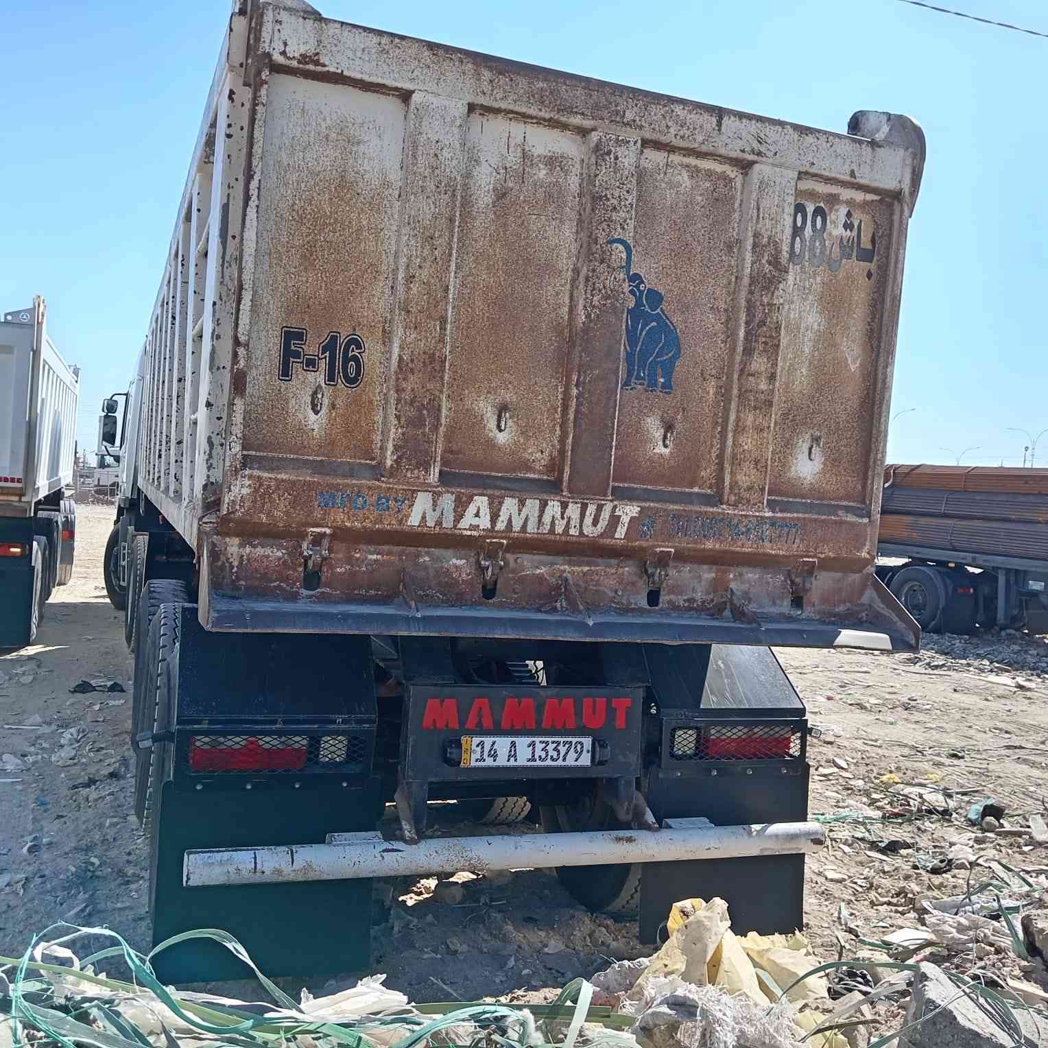 البيع  عربانه ماموت ٢٠٠٧ تخم تاير ويل ألماني مكان السماوه ***********
