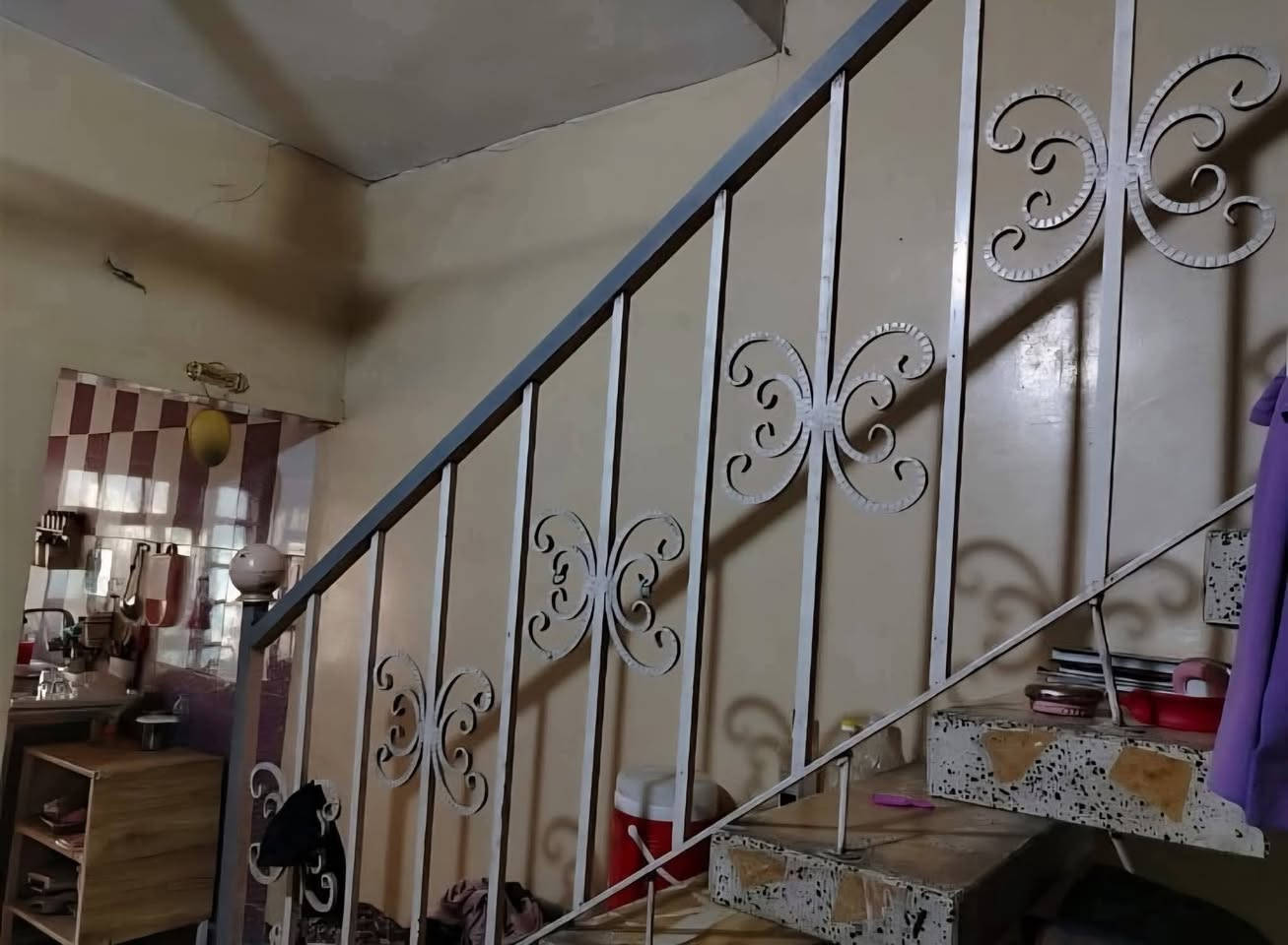 السلام عليكم
للبيع 80 متر بالحر منطقة بستنة الكابينات
طابق واحد
خدمات كامله مي وجاري ونت ضوئي
للاستفسار 
***********
