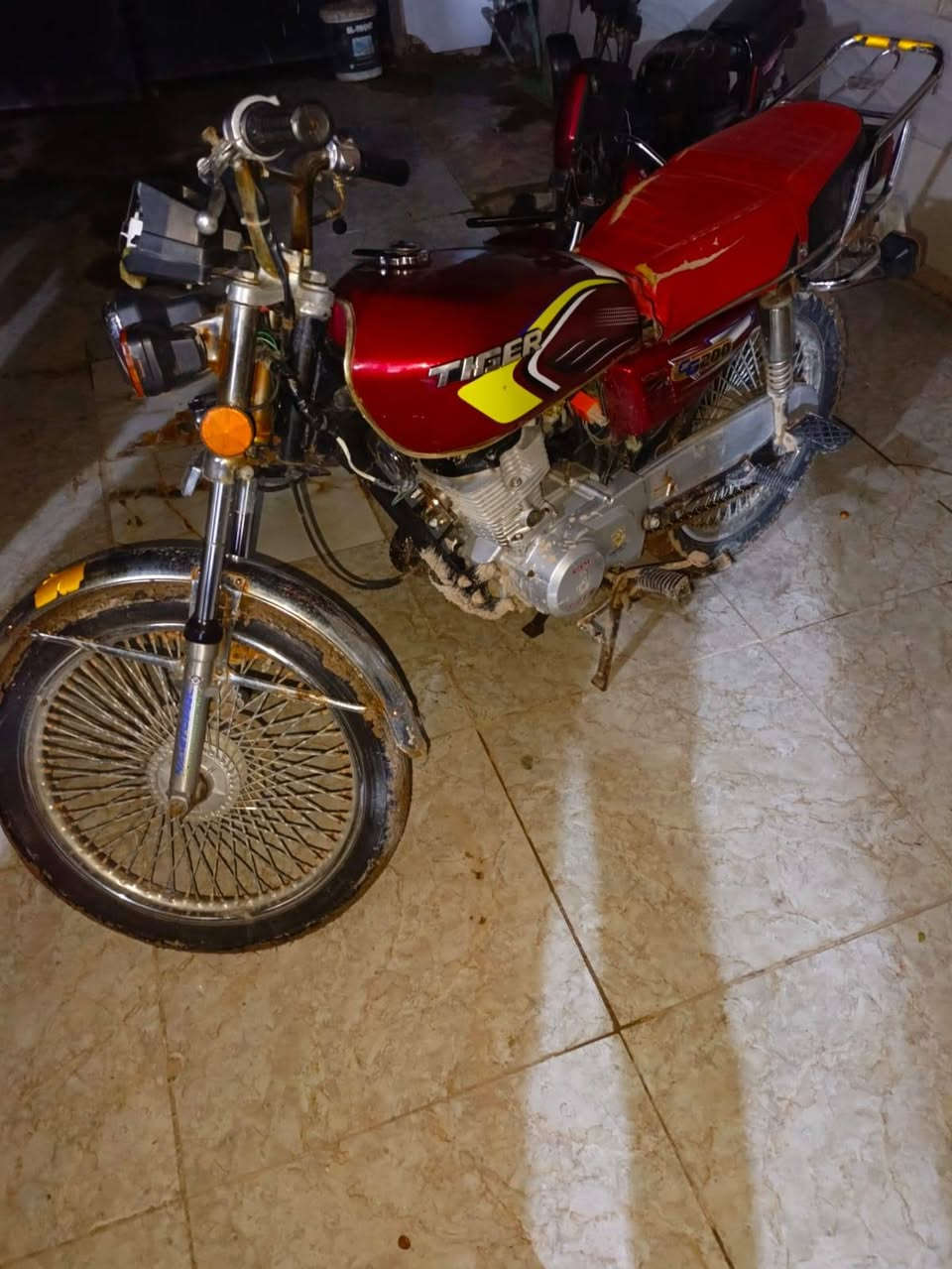 تايكر البيع موديل 2023اوراق  السعر خاص المكان  ديالى بعقوبة كاطون ***********
