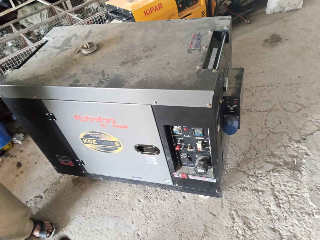 سلام عليكم  البيع موالده مشتغله 20 ساعه ***********
