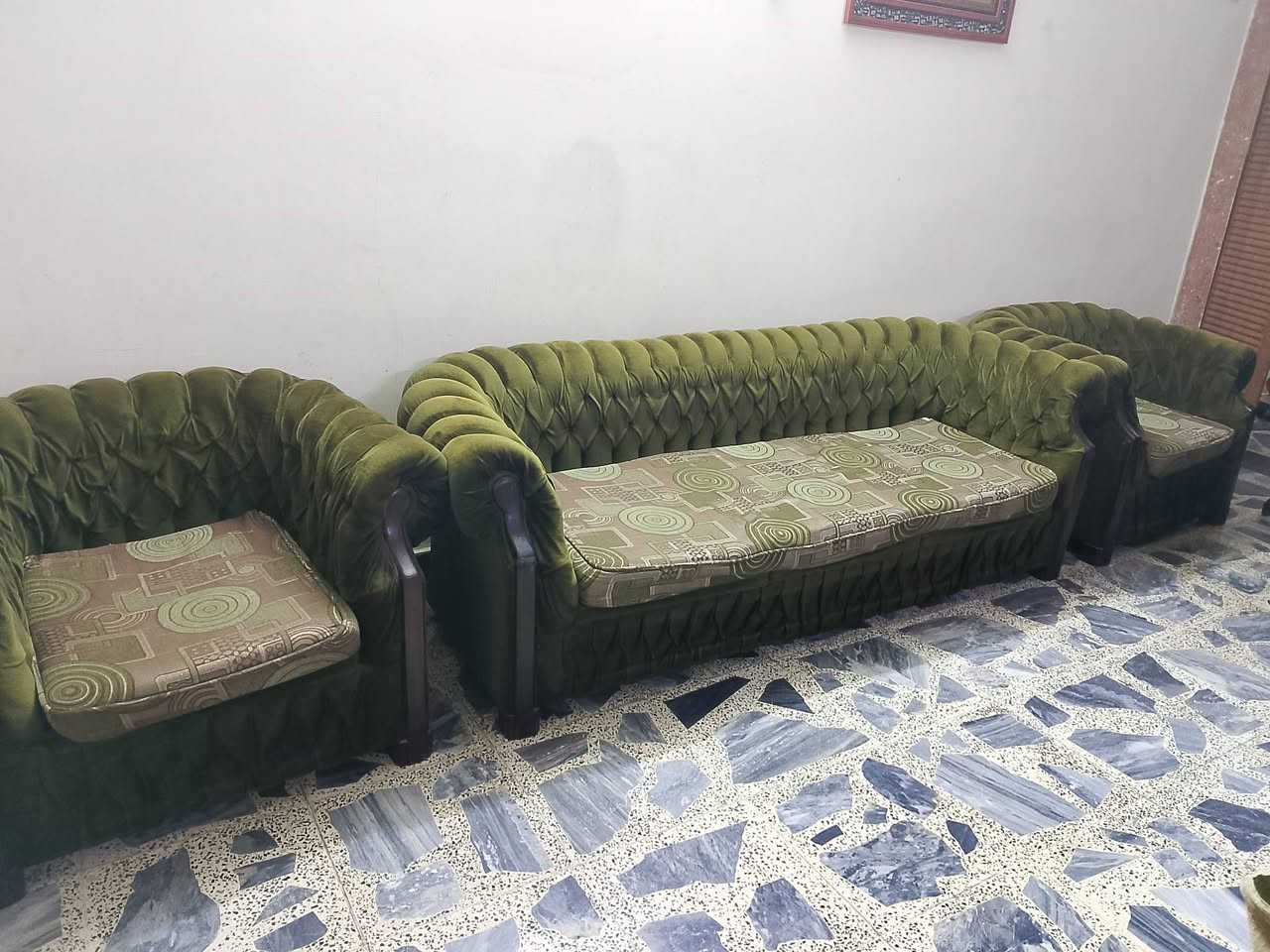 السلام عليكم نص تخم للبيع السعر 150 الف الشراي يدخل خاص


**إذا كنت صاحب هذا الإعلان وتريد حذفه لأي سبب، رجاءا أرسل رسالة إلى الدعم الفني**