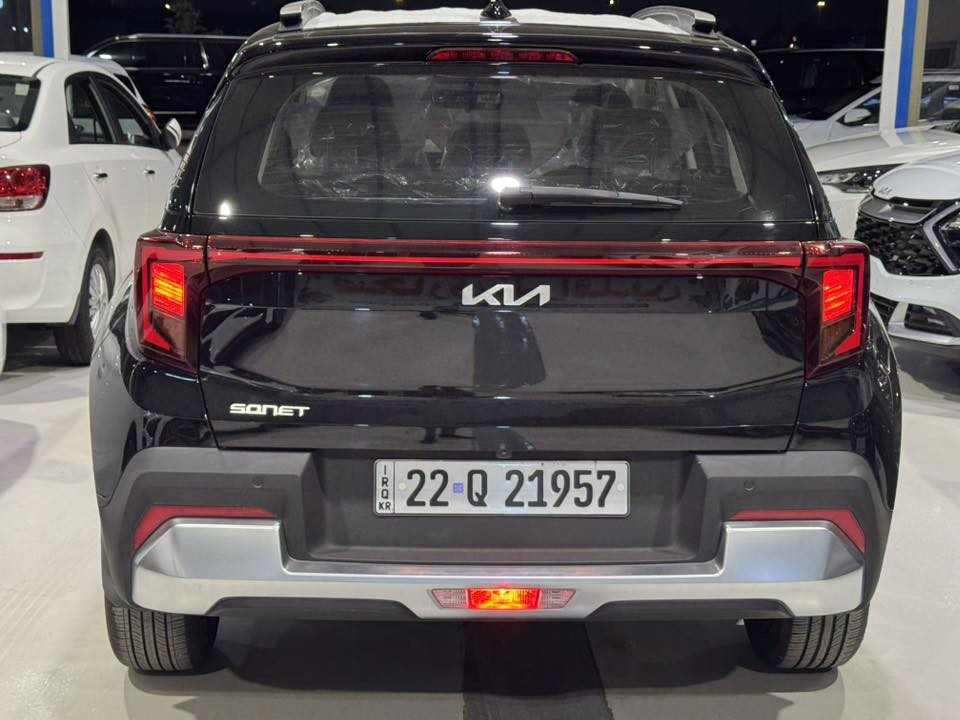 عروض شهر رمضان 
للبيع كيا سونيت موديل 2024 شكل
الجديد
زيرو ماشيه ٤٠٠  كم فقط 
زيرو 
رقم اربيل الجديد باسمي السنويه
لون ابيض صدفي
مواصفات
شاشه كبيره نفكيشن مع كامره
المري ترحيبيه شفط
ويل كب كروم
حساسات خلفيه
تحكم مقود
لايتات هايلوجين مع كشافات
امامي
كشاف ضبابي خلفي
كيجات الكتروني
لايت اوتو كهربه يصعد و ينزل تبريد قطعتين خلفي و امامي
كير اوتو 8 نمر
محرك cc 1600 دبل نوزل
اقتصادي جدا
دبل ايرباك
حساس ضغط الاطارات
شباك بيانو بلاك

السعر 15700 $$

الاتصال ***********

***********

مكان السياره بغداد
