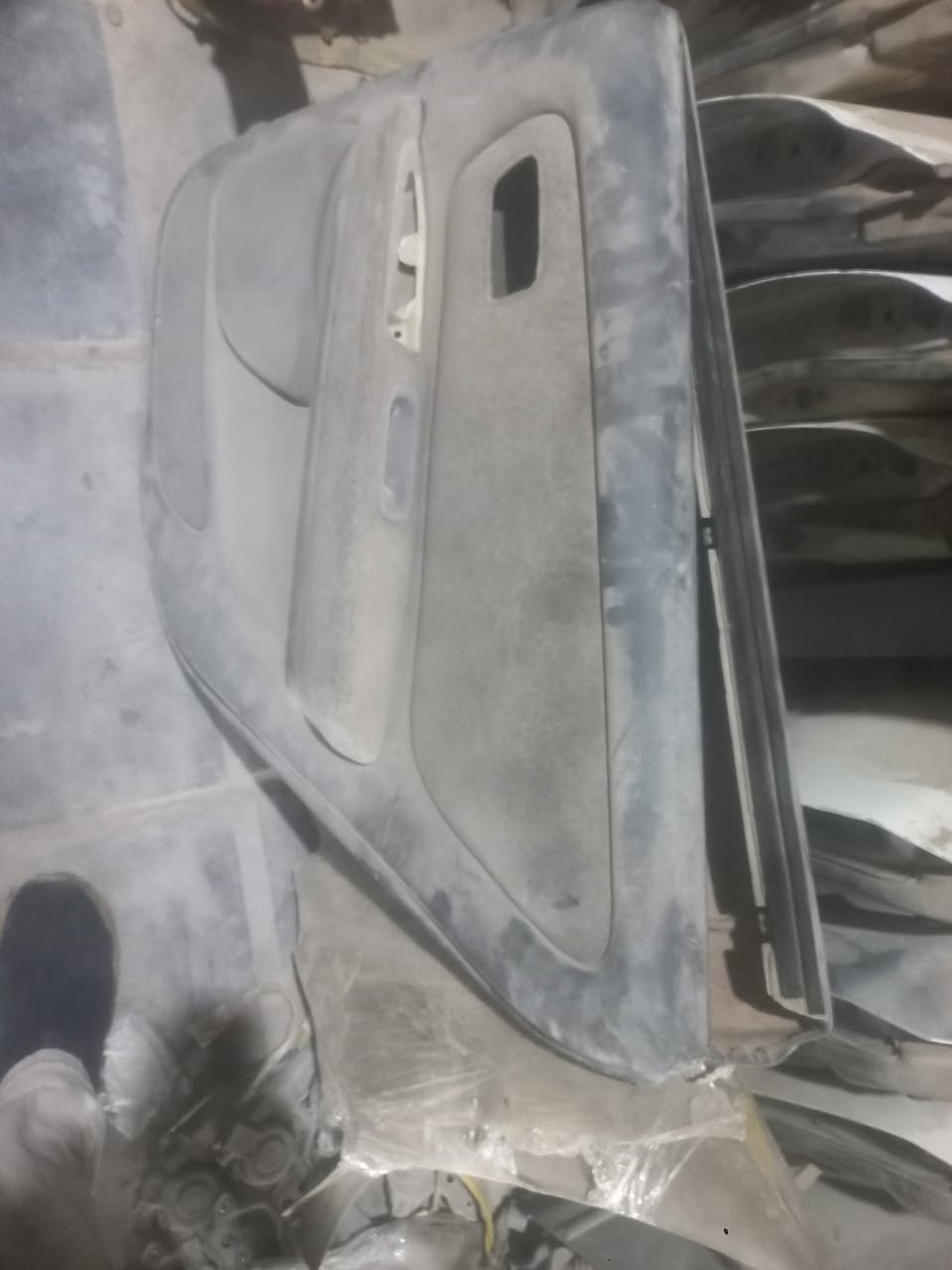 سلام عليكم متوفر تخم بطاين مارك ٢٠٠٠
توصيل موجود 
سعرهن ١١٠
***********
