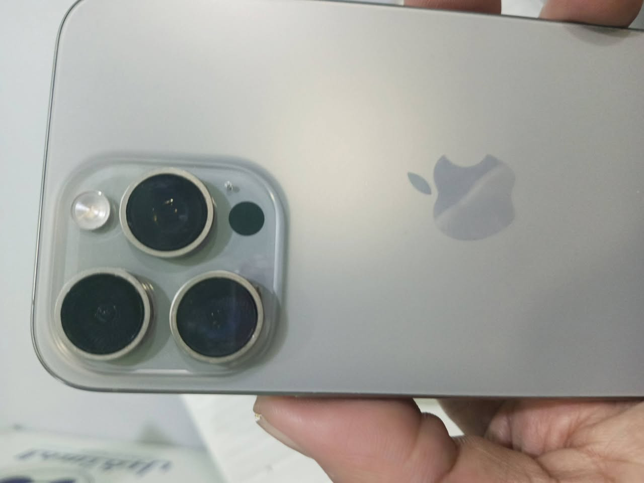 ايفون 15 برو ماكس دبل سيم ZA
بطارية 88 
تيتانيوم 
جدا نظيف 
ويه الكارتونه 
سعر مليون و100 
أو مراوس ب كلاكسي z فولد 6 أو 7


**إذا كنت صاحب هذا الإعلان وتريد حذفه لأي سبب، رجاءا أرسل رسالة إلى الدعم الفني**