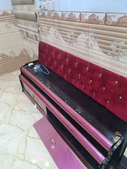 غرفة جديدة و كنتور للبيع 

للتواصل عالواتساب فقط *********** عمارة
