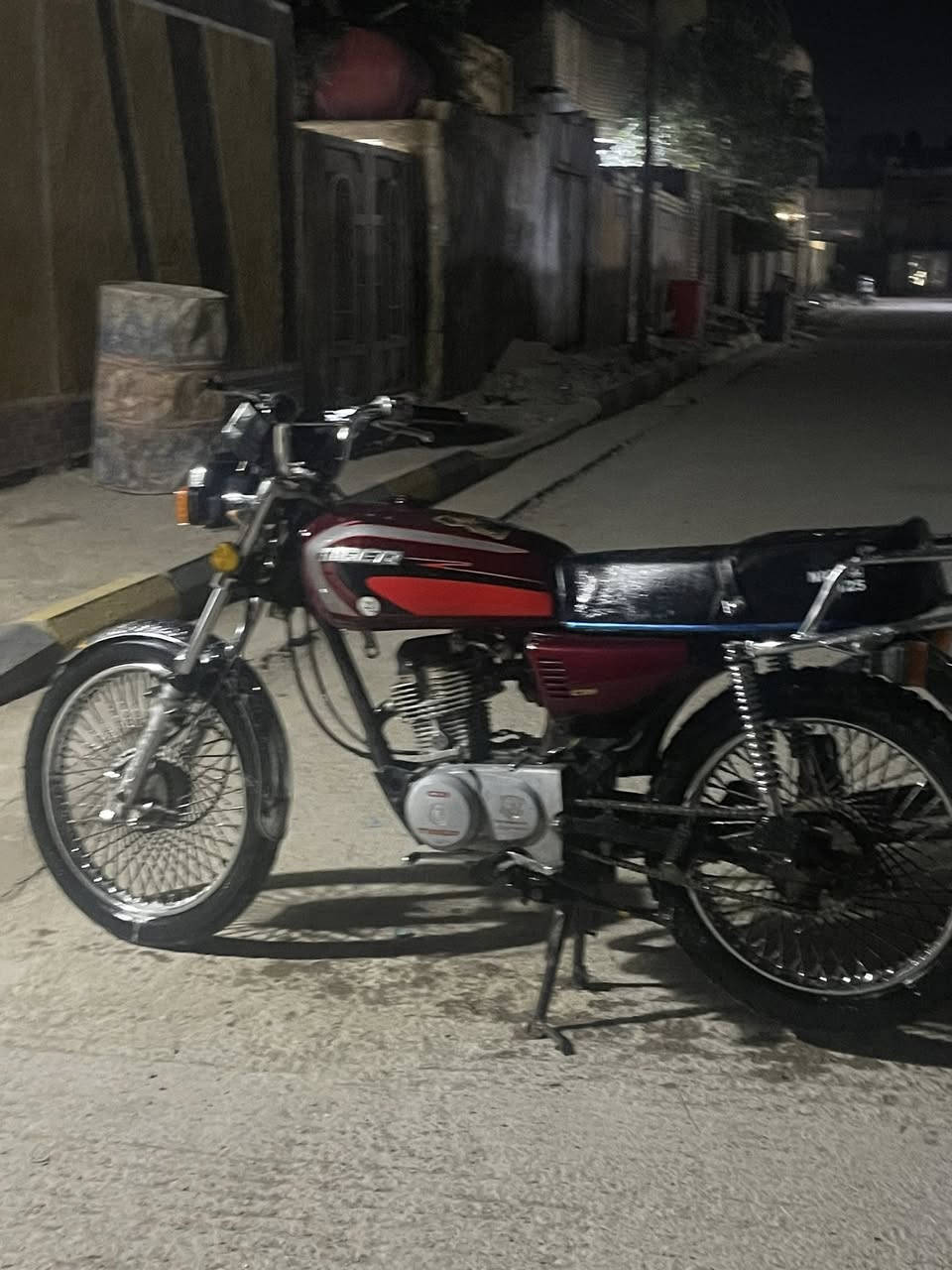 دراجه 21 أوراق السعر 550 الشراي يتصل ***********‏
