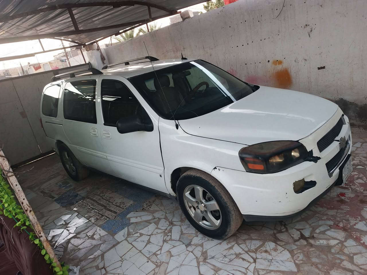 بلاندر للبيع موديل 2008 محرك 3009
بيها ضربه خبيفه بالجاملغ الايسر ومعمر بدون تبديل السعر 60 وبيها مجال العنوان نجف خان النص ***********
