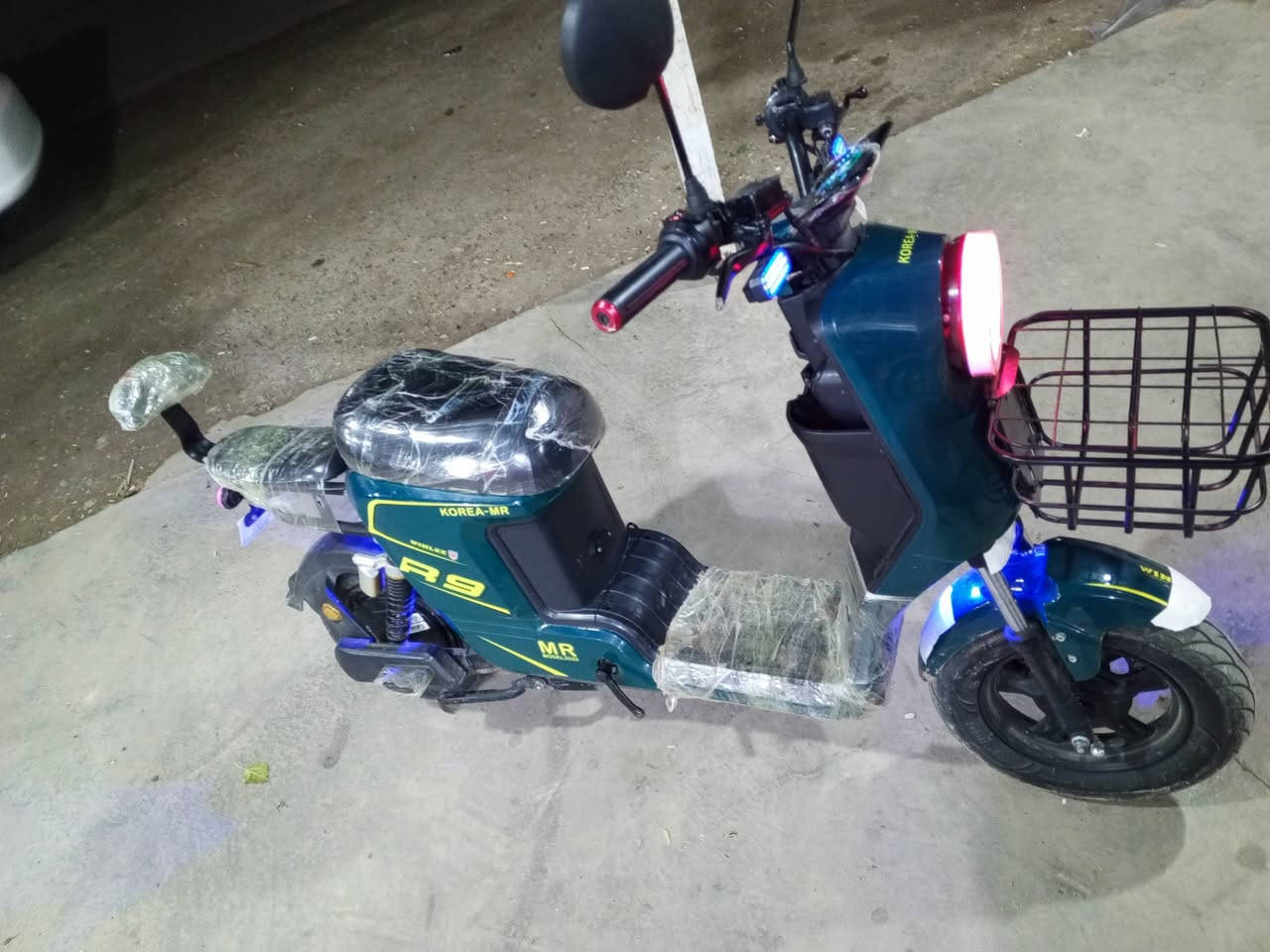 دراجة شحن 2025 للبيع فول حساسات الرقم***********
