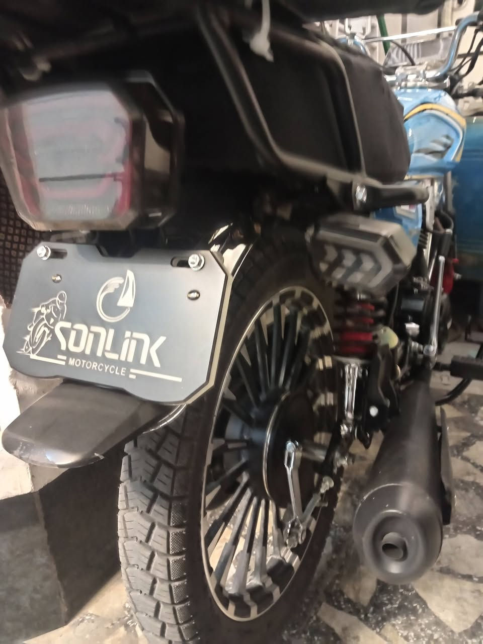 سلام عليكم شباب رايدهة مراوس بقفاز شعدك مراوس ادخلي بغداد فقط ♥️


**إذا كنت صاحب هذا الإعلان وتريد حذفه لأي سبب، رجاءا أرسل رسالة إلى الدعم الفني**