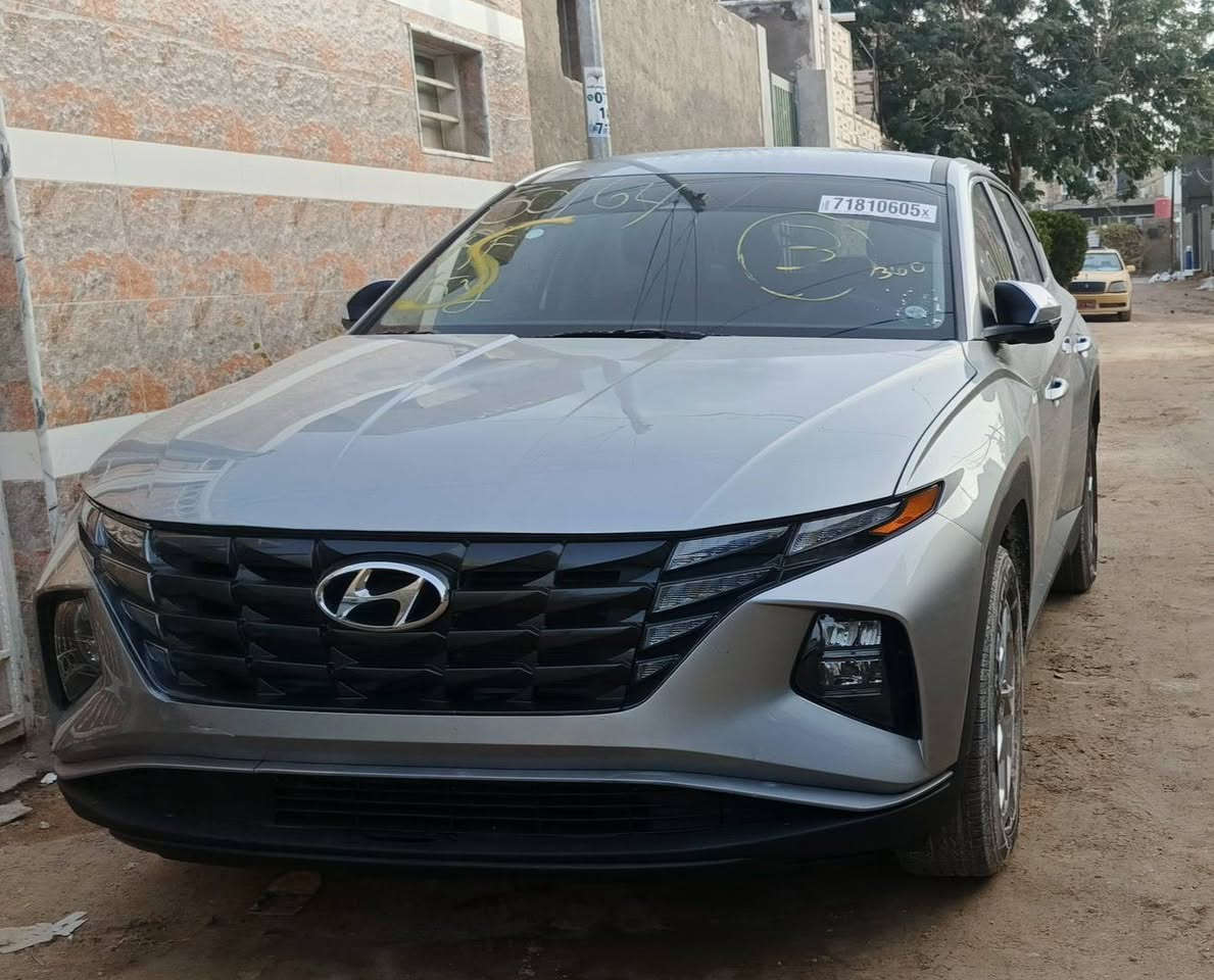 Tucson se 2024
هاي صورة ضربتها بيها شبرين بالبنيد بس
عارضها ب183 وبيها مجال للشراي
للتواصل خاص او على الرقم
***********
السيارة بيع او مراوس بسنتافي
