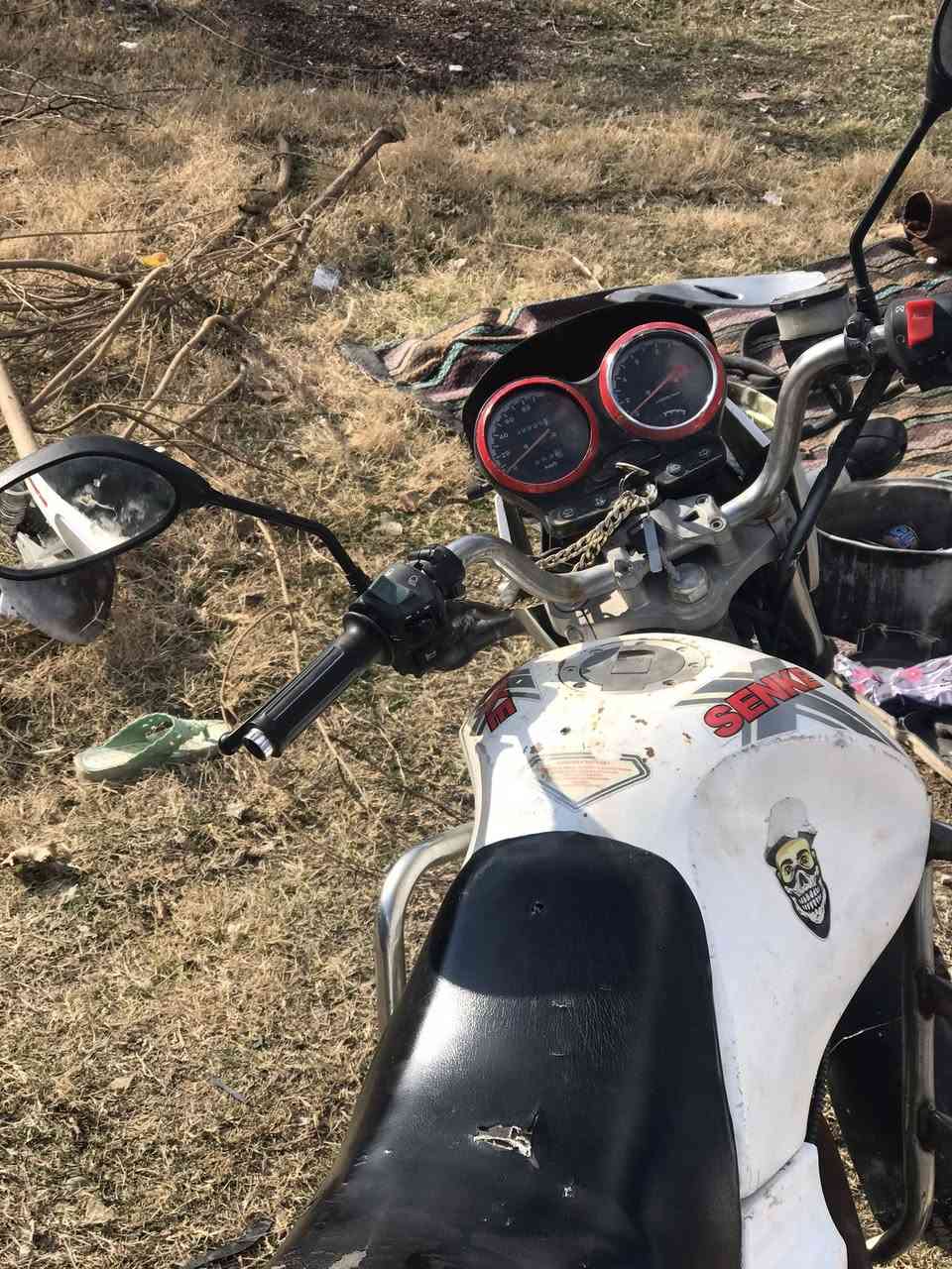 السلام عليكم
سنكي للبيع كهربائيّات شغاله سلف عايزه دكمه 
كير محرك كله شغال للاستفسار.***********
