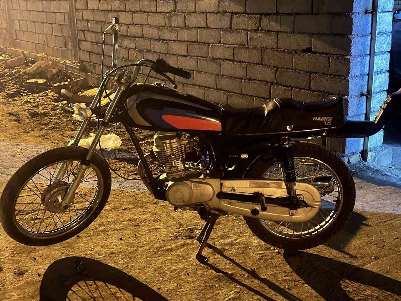 نامه شلامجه 22اوراقه ضايعه تعمير جديد جاهزه مابيه نقص مكينه تخبل بيه سعر 450بيه مجال ***********
