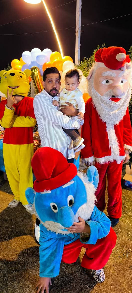 عيد ميلاد ايان الان في متنزه نيو دي العائلي في الدورة
سعر الحجز والتزيين كامل ب35 الف مع الدمى ودي جي وتصوير للحجز ***********
💥عنوان متنزه نيو دي العائلي  💥
بغداد الدورة مدخل حي اسيا من سريع الدورة نهاية شارع جامع حاتم السعدون على اليسار مجاور مدرسة الوهاب ومدرسة السراج💯
#متنزه_نيو_دي_العائلي
#بغداد_الدورة
#نمبر_ون
