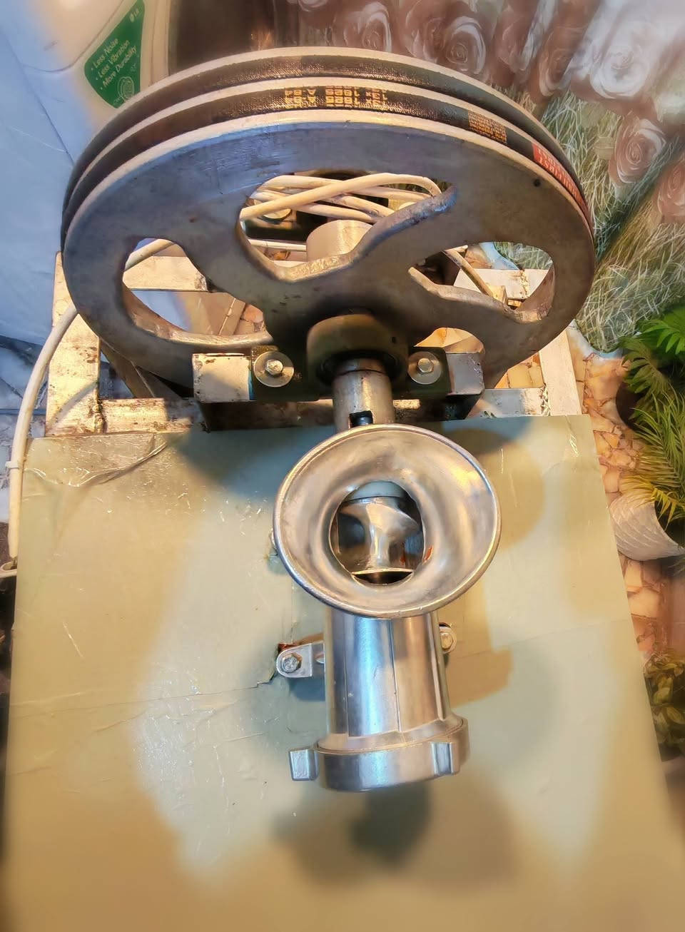 مكينة ثرم لحم استخدام قليل جدا ب300 وبيها مجال
حله نادر الثانيه
0771 801 6575 للاستفسار الاتصال على الرقم
