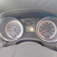 ۔۔۔ دودج دورانكو 2011داخلة كلين وبالعراق صار بيها صبغ باب السايق ونص ا...