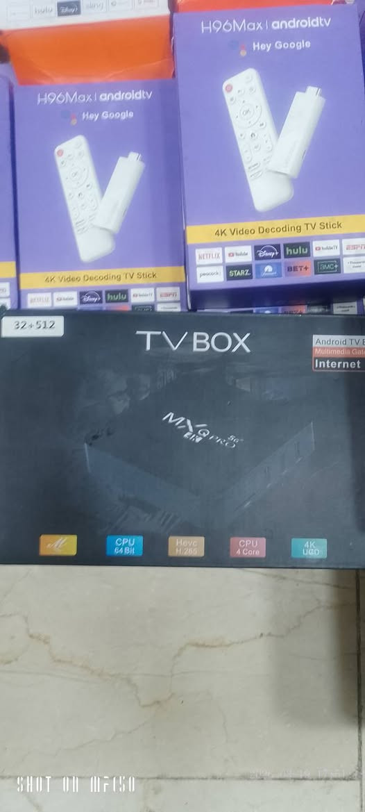 متوفر تيفي بوكس شلعة بيهن اكثريتهن ذاكره 512 و 256 و 128 او 64 و32 و16
