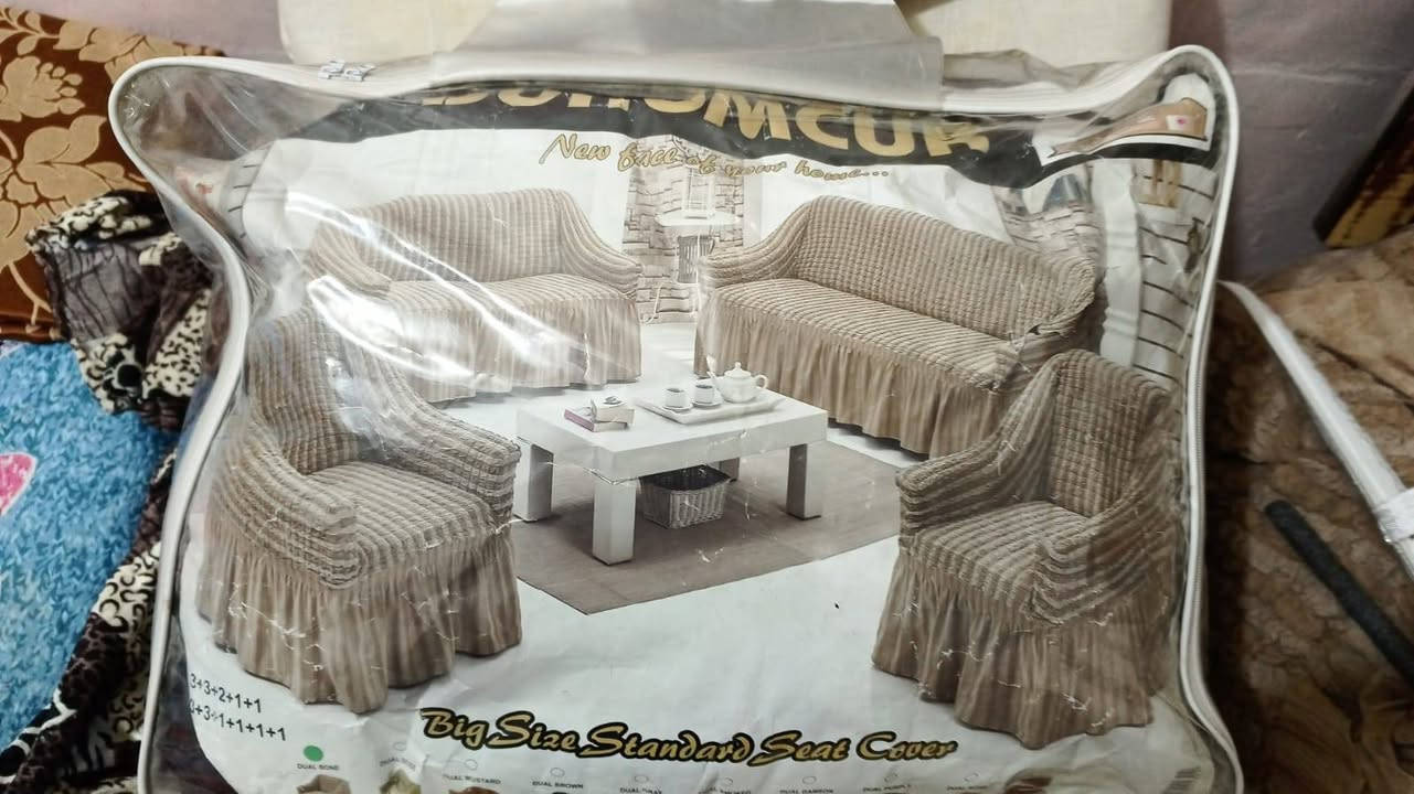 تلبسات تخم للبيع العدد ثنين وحده بيجي ووحده جوزي الجوز مامستعمله والبيجي استعمال قليل والحاف ديباج  استعمال قليل واسعارهن مناسبه شراي ***********
