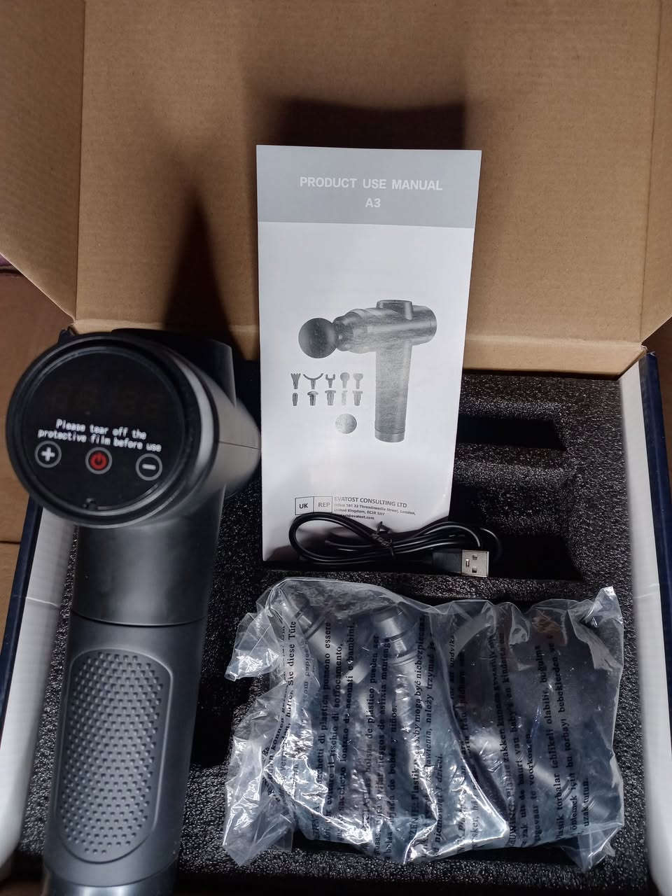 جهاز تدليك جديد غير مستخدم 30 درجة سرعة (تقدر تتحكم بقوة التدليك حسب حاجتك).
يحتوي على شاشة لمس (Touch) لإظهار السرعة والشحن.
تصميم مريح وسهل الاستخدام باليد.
يأتي مع كامل ملحقاته (الرؤوس والشاحن).
السعر : 30 الف 
المكان: شهربان توصيل مجاني


**إذا كنت صاحب هذا الإعلان وتريد حذفه لأي سبب، رجاءا أرسل رسالة إلى الدعم الفني**