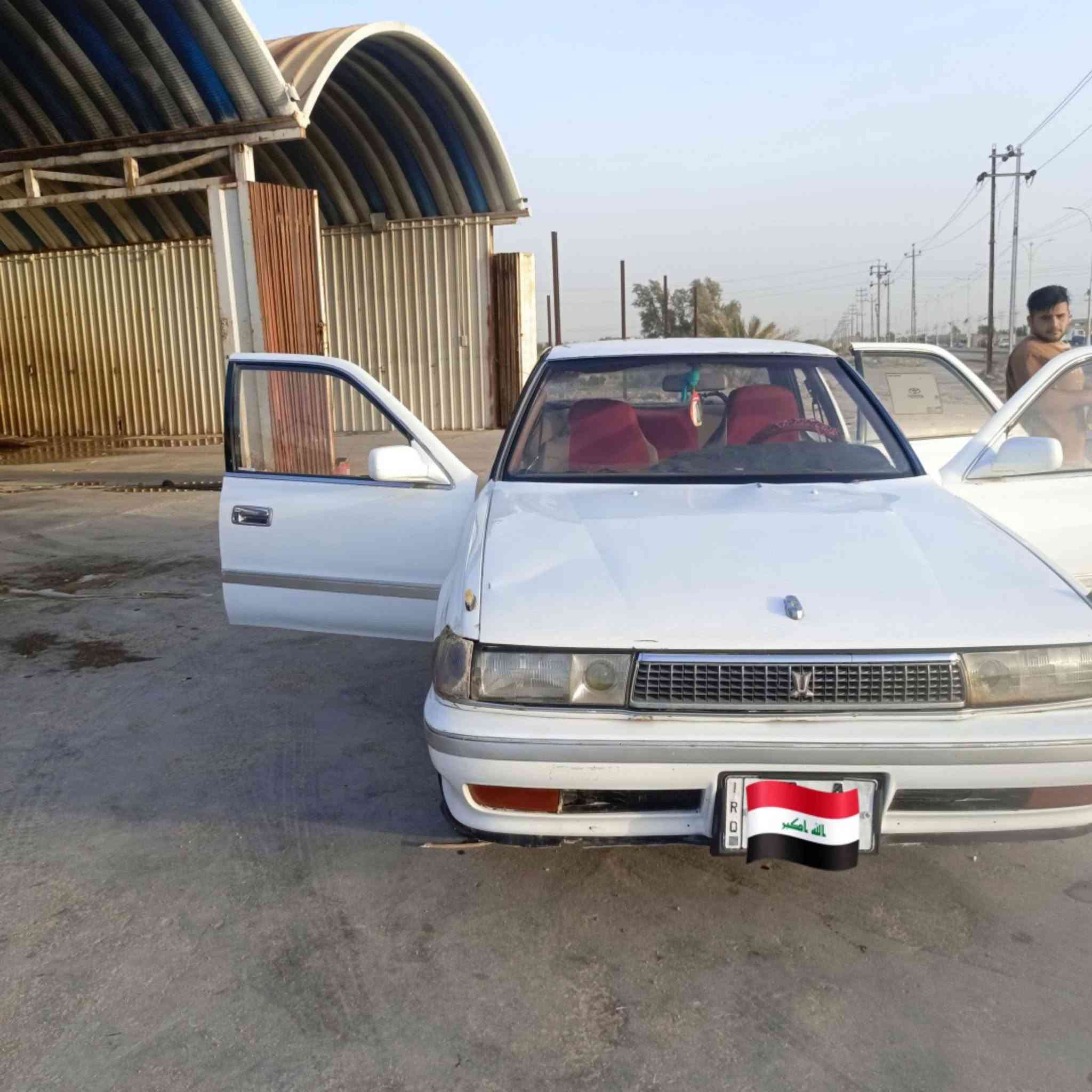 السلام عليكم 
كرستا عظم 1991، محرك ونجي ناعم وكير توه مشدود كارتون سنوية لـ2027 الرقم ذي قار انكليزي الجديد راعيها موجود ويريد مداور، حداية 50٪،مكفولة من الكص ونقل جثة،
عنوان السيارة ذي قار قضاء سيد دخيل 
للاستفسار ***********
