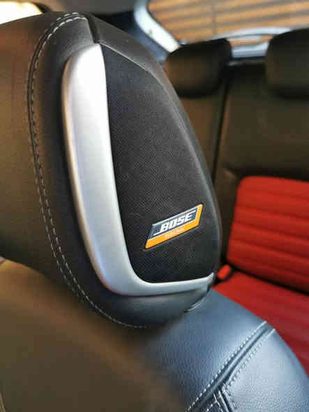 نيسان كيكس موديل 2024 صمان شركة السور ضمان 3 سنوات او 60 الف كليو متر مواصفات SR بصمة تشغيل بصمة ابواب داخل احمر كشنات جلد اربع كامرات شاشة كاربلي السيارة باسمي السنوية لحد 2030 كوبون بنزين موجود للاستفسار *********** السعر 175 وبيها مجال
