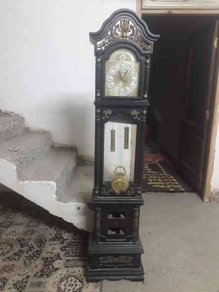 ساعه للبيع السعر  ٤٠ مكان بغداد  ***********
