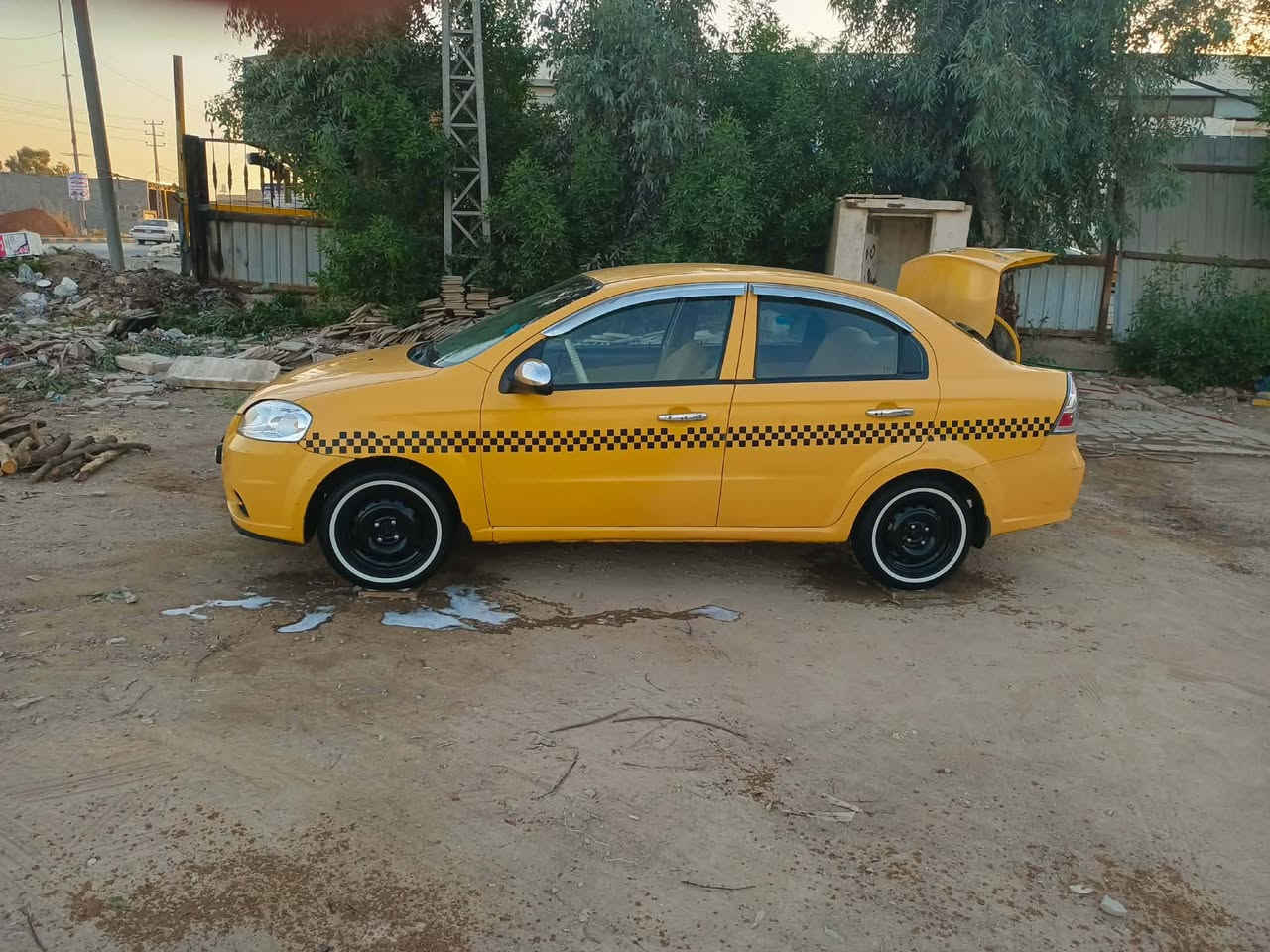 سلام عليكم سياره افيو البيع موديل 9 سياره بسمي كفاله عامه من كلشي كير مكينه بلجيس شرط الفحص تخم تاير حداديه فول مكان سياره النجف  عباسيه السعر 53 وبيه مجال رقم ابو سياره ابو اسد *********** بس نتصال فقط اني مكلف بنشر
