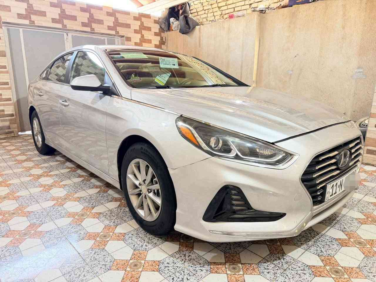 يالله ...
السلام عليكم ورحمة الله وبركاته...
هوندآي سوناتا 2019 بغداد  حرة سنوية جديدة وهزة جديده أرقام دولي مشروع وطني تحويل مباشر للمشتري . 
وارد أمريكي ضرر خفيف(صور ضرر مرفقه بالمنشور ) (بدون ايرباك ) 
صبغ طرف البنيد ومقدمة الچاملغ الأمامي الأيمن فقط ليبل واحد بدون تبديل والباقي كفاله من البارد والشخوط . 
محرك وكير مكفولات حجم المحرك 2400 برغي ما مفتوح. 
جاهزه من حداديه وتبريد وتواير وكهربائيات وغيرها . ماشيه 60 الف ع وضع الشركة. 
مواصفات معروفه وحلوه شاشه كبيره كامره دواره شاشه ترحيب تحكم اربع جهات مثبت سرعه نظام سبورت بلاجكتورات لد شمعه لايتات زنون رموت حافظه رادار بالمري رادار خلفي تحديد مسار توقف ذاتي دسك أمامي خلفي ويل كب كروم سياره جديده وجاهزه وع وضع الشركة مكاني ناصريه مركز للإستفسار أنتصل وبخدمتك 
***********
*********** 
سعرها ب 150 بيه مجال للشراي وانا بخدمه الجميع .
