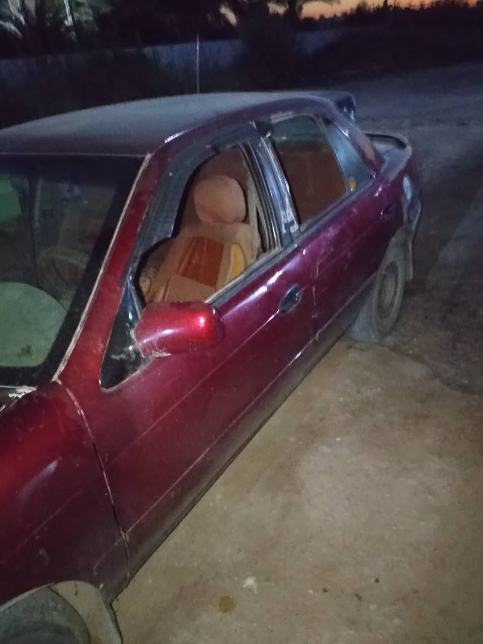 السلام عليكم كيا سيفيا 92رقم بغداد الماني محرك مسكر خير من الله كير جيد كهربائيات شغاله كشر نص عمر سنويه لحد شهر الثامن تسقط السعر 22وبيها مجال حك الجيه تلفون ***********

